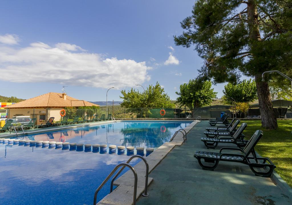 Camping-Bungalows Altomira Навахас Экстерьер фото